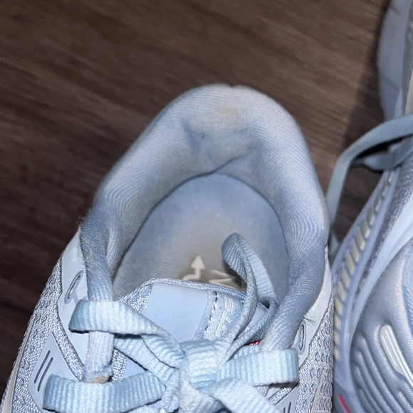 Brooks Adrenaline GTS 22 - Picture 7 of 10